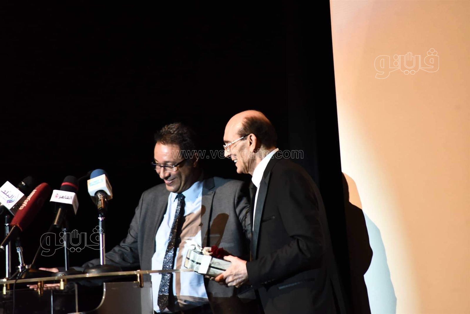 المتروبوليتان الأمريكية تكرم محمد صبحي بدار الأوبرا (13)