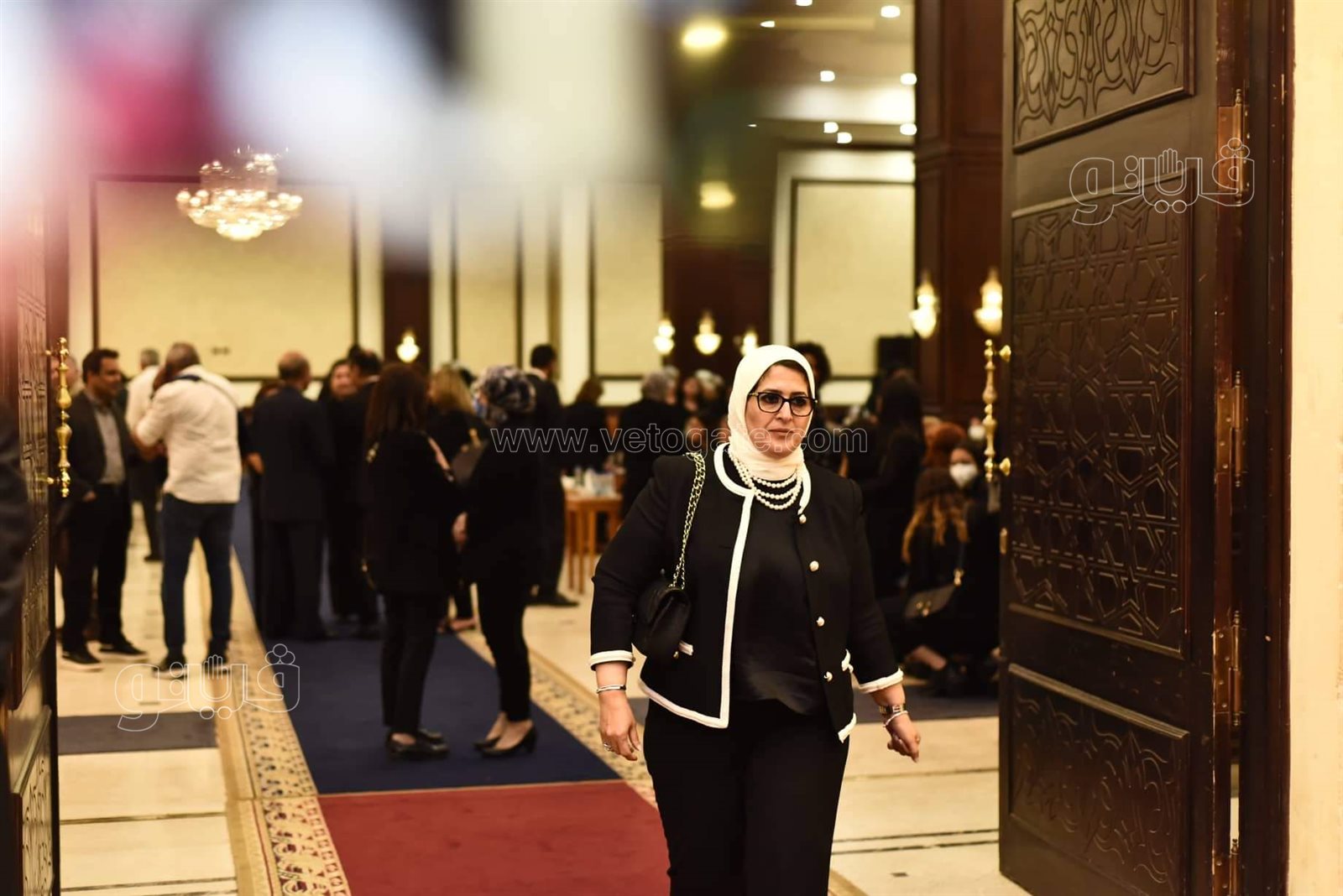 هالة زايد بدون حراسة في عزاء وزير الصناعة والتجارة الأسبق (1)