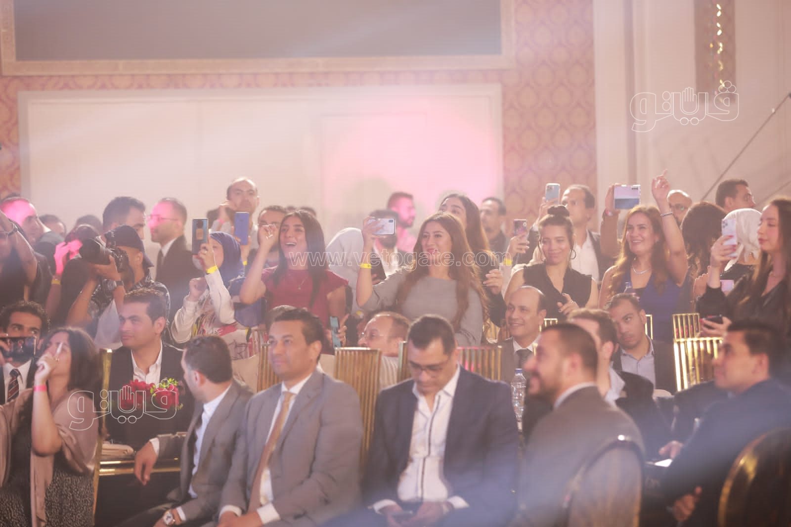 راغب علامة يشعل احتفالية صيفية بالقاهرة الجديدة بحضور نجوم الفن والإعلام (18)