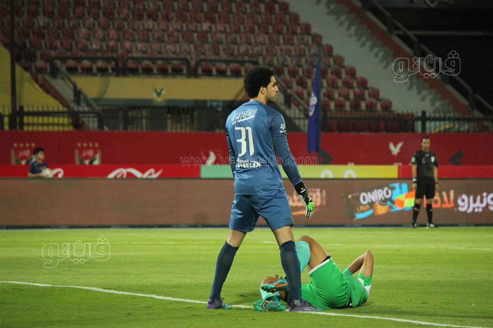 مباراة الأهلي وايسترن كومباني (8)