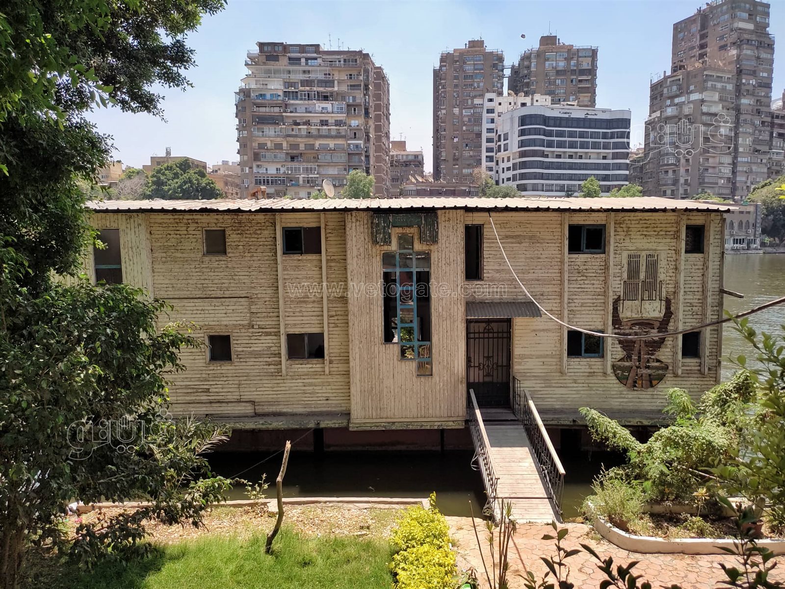 ازالة اكثر من 15 عائمة على نيل القاهرة (13)