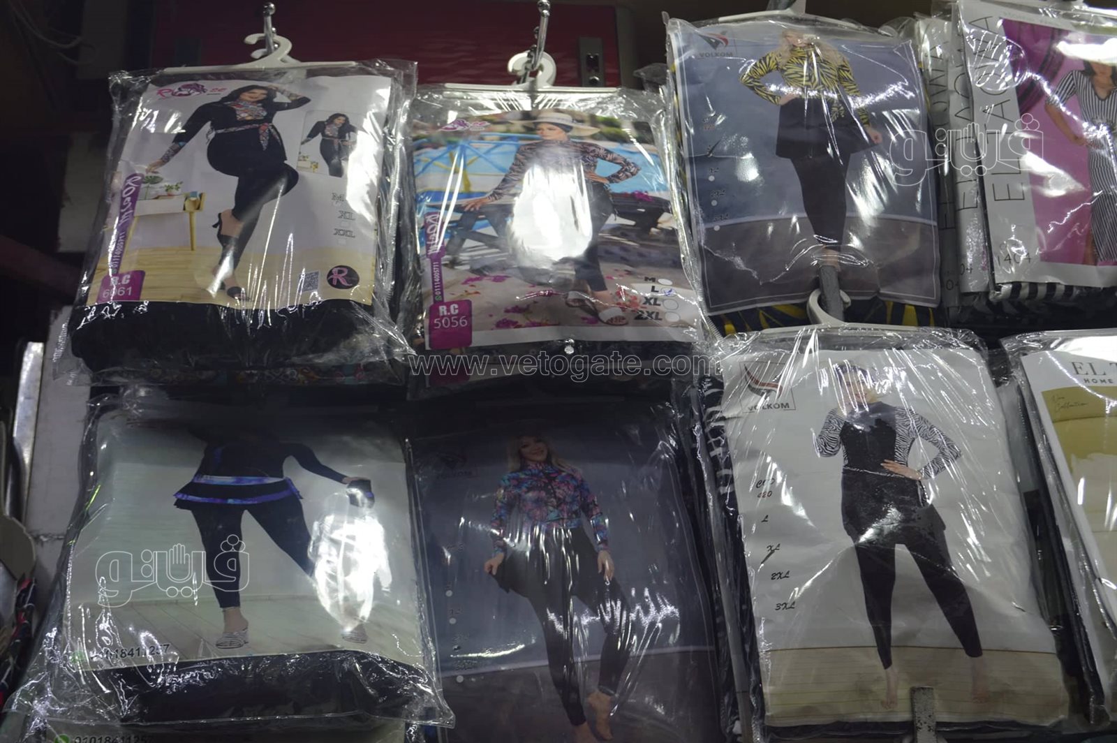 أسعار المايوهات وألعاب المصيف في العتبة (10)