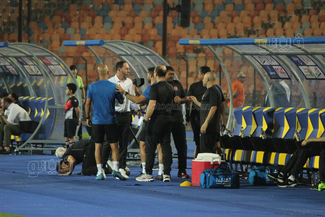 مباراة الاهلي وبتروجيت (8)