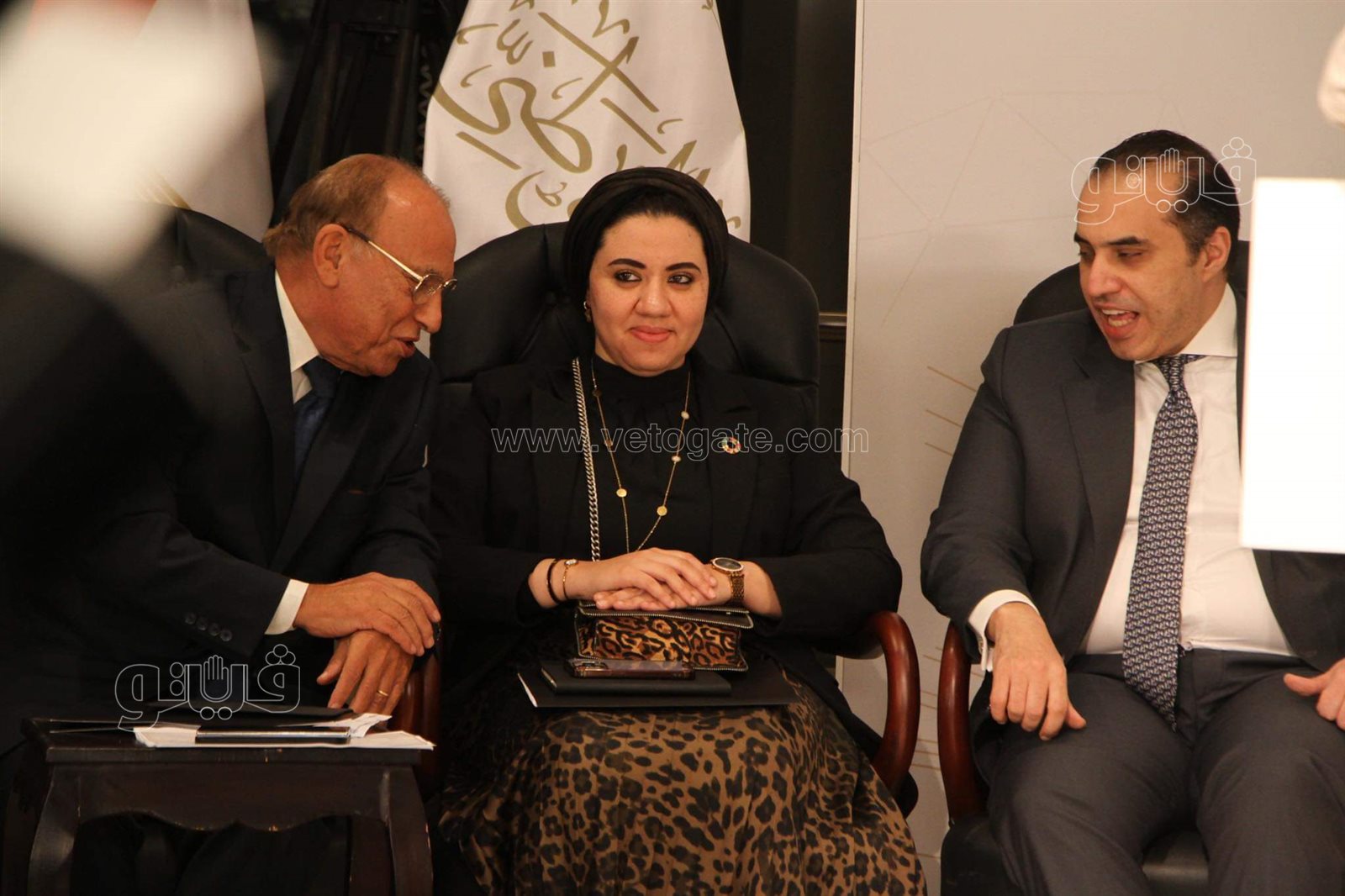 الحوار الوطنى (18)