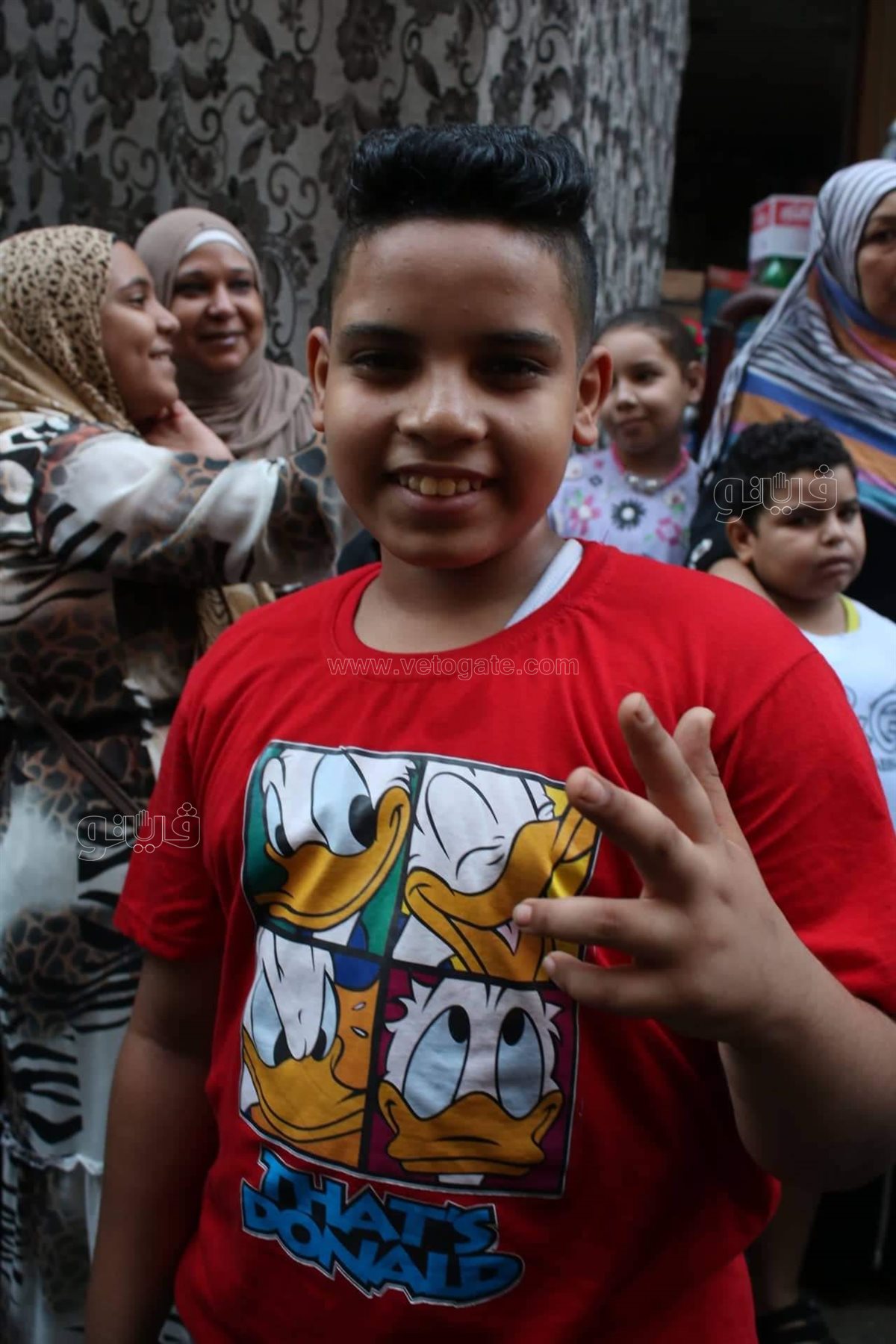 كنيسة ومسجد وشلالات البلالين..صلاة العيد في المعادي شكل تاني (3)