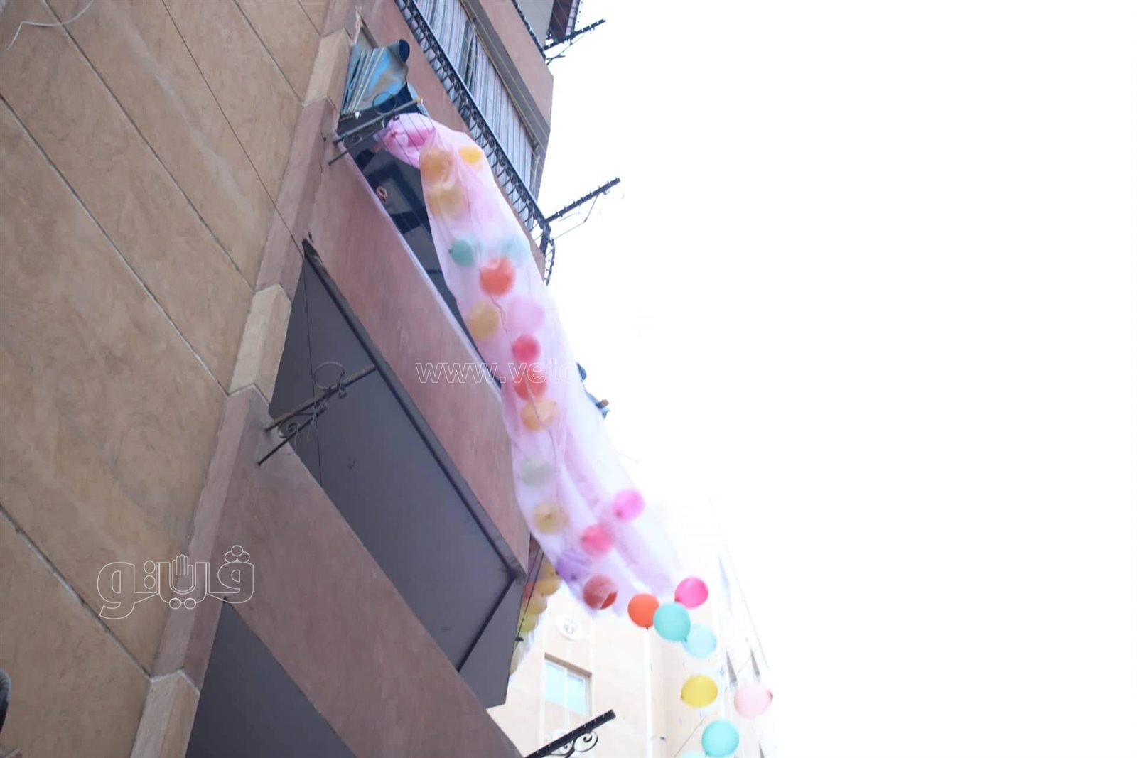 كنيسة ومسجد وشلالات البلالين..صلاة العيد في المعادي شكل تاني (32)