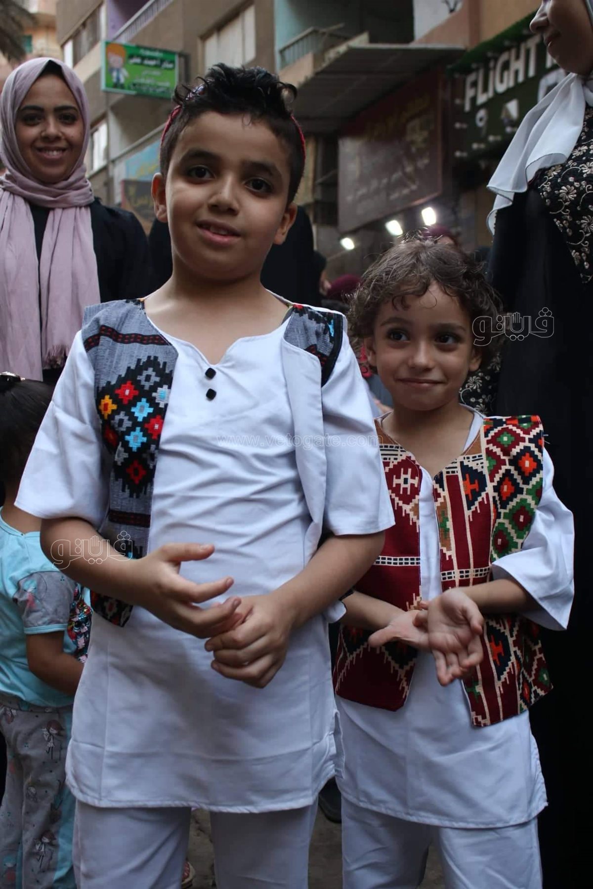  العشرة جنيهات البلاستيكية حاضرة في عيد الأضحى (4)