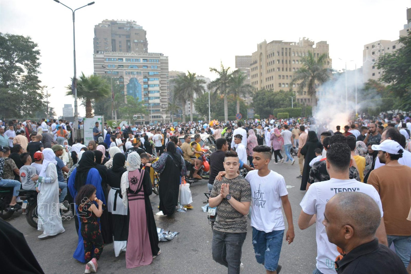  العشرة جنيهات البلاستيكية حاضرة في عيد الأضحى (19)