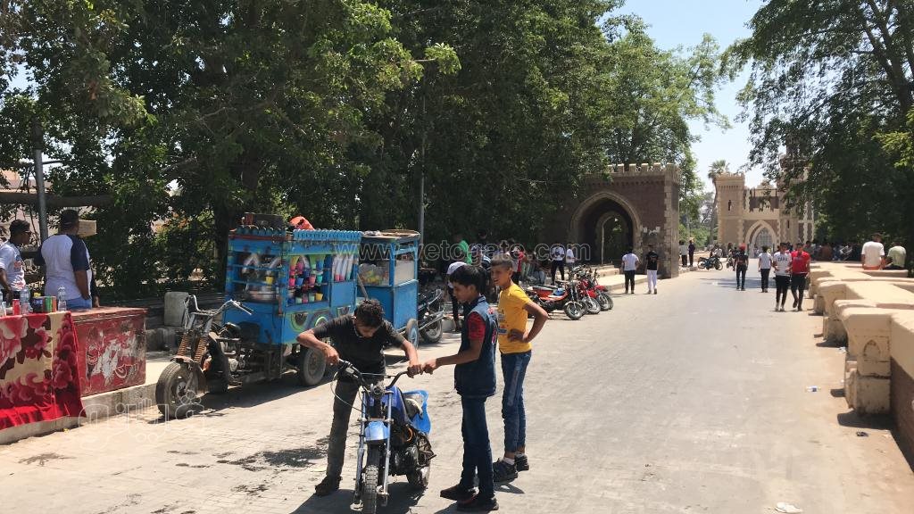 احتفالات المواطنين بعيد الأضحى في القناطر الخيرية (4)