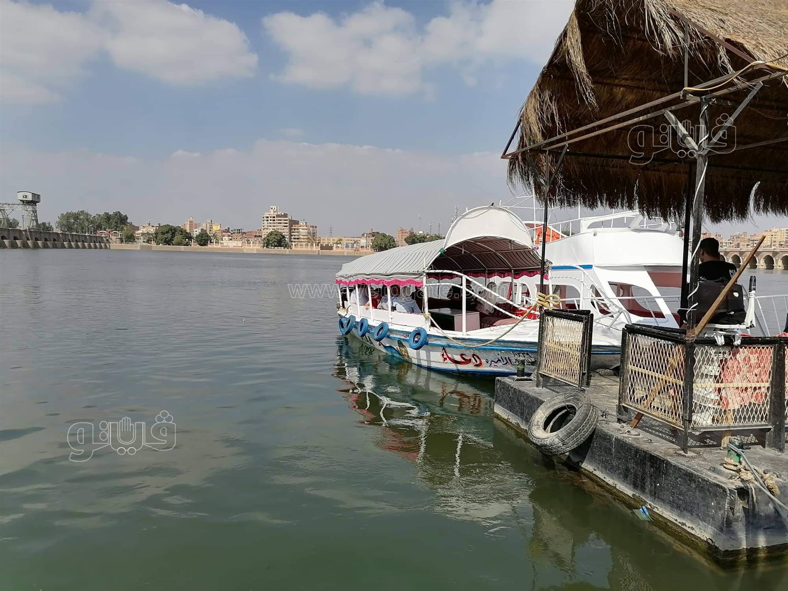 قعدة النيل والملاهي.. أبرز مظاهر احتفال زوار القناطر الخيرية بثالث أيام العيد (15)