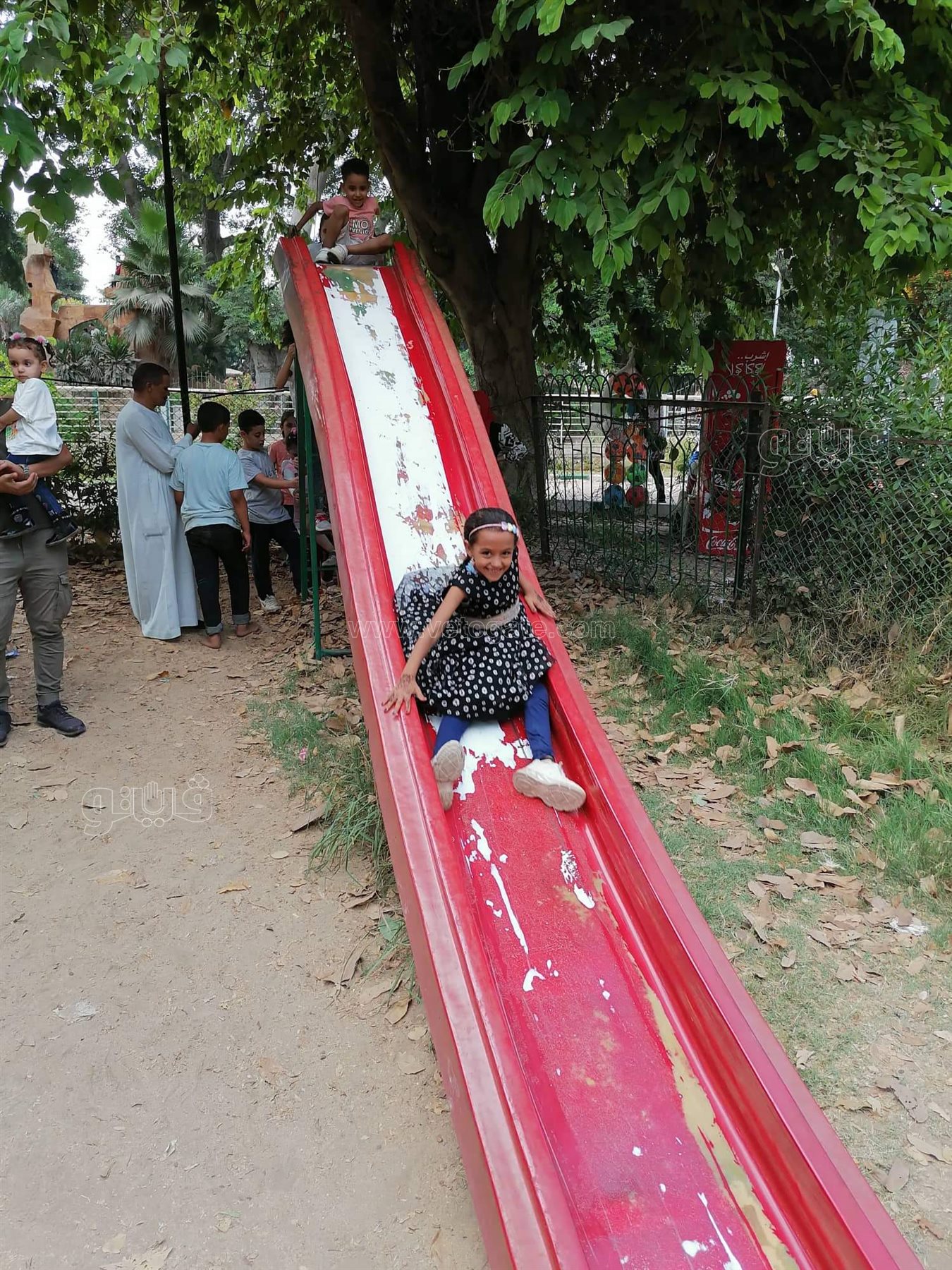 قعدة النيل والملاهي.. أبرز مظاهر احتفال زوار القناطر الخيرية بثالث أيام العيد (44)