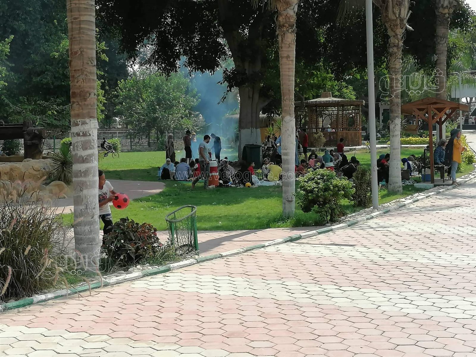 قعدة النيل والملاهي.. أبرز مظاهر احتفال زوار القناطر الخيرية بثالث أيام العيد (48)