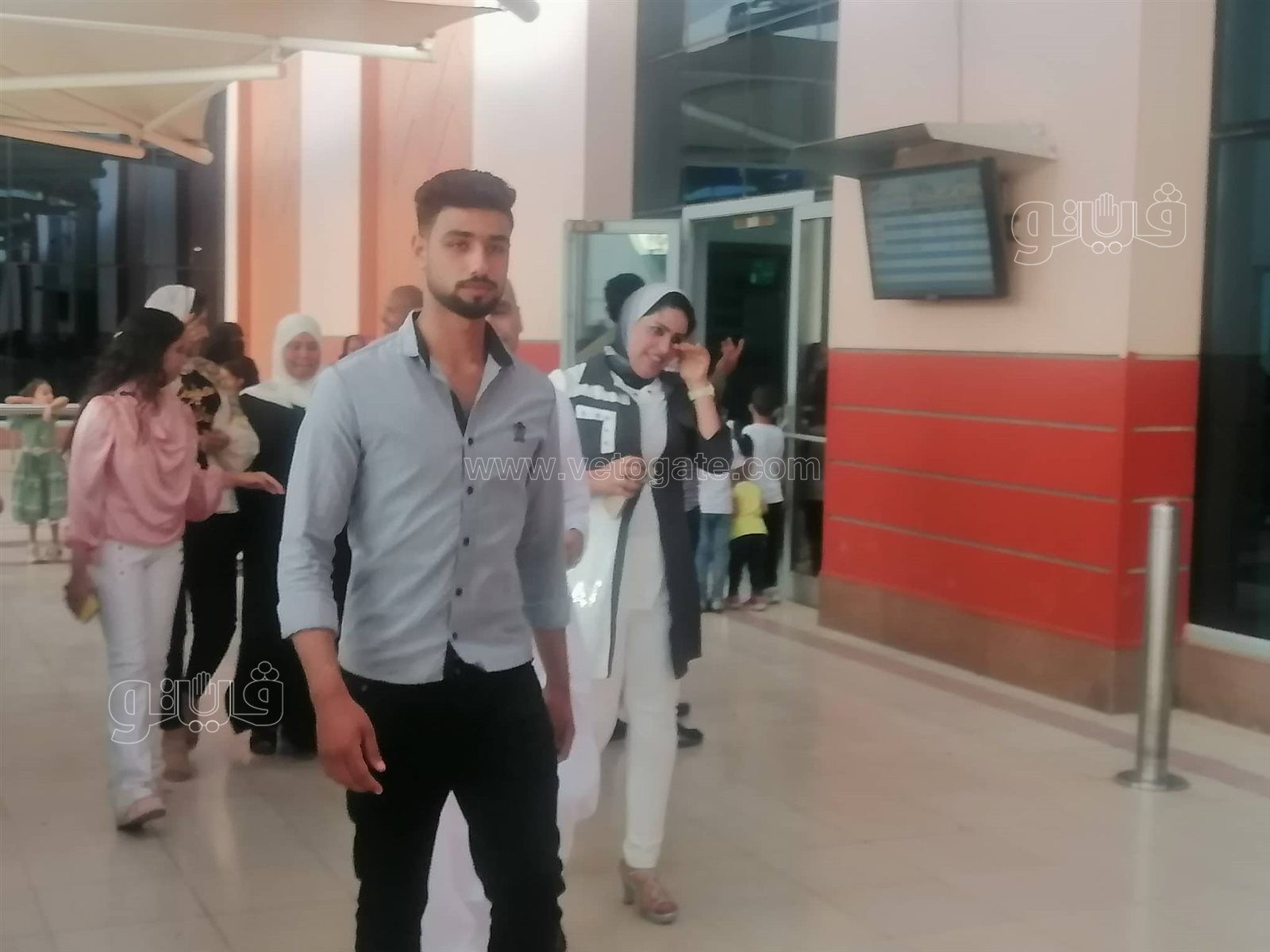 مطار القاهرة يستقبل أولى رحلات عودة حجاج بيت الله الحرام (10)