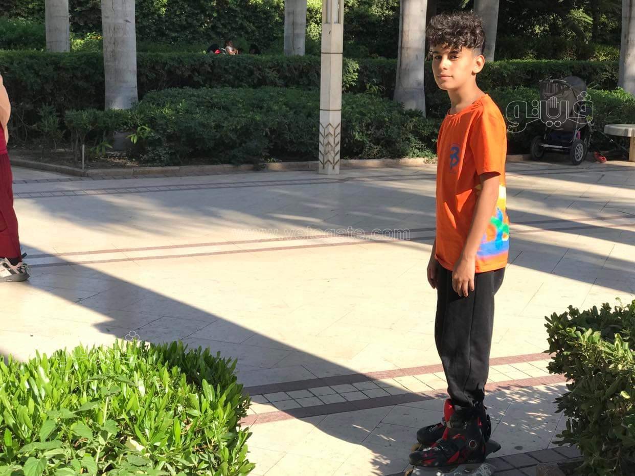 كرة القدم والباتيناج يسيطران على احتفالات إجازة العيد بحديقة الأزهر (10)