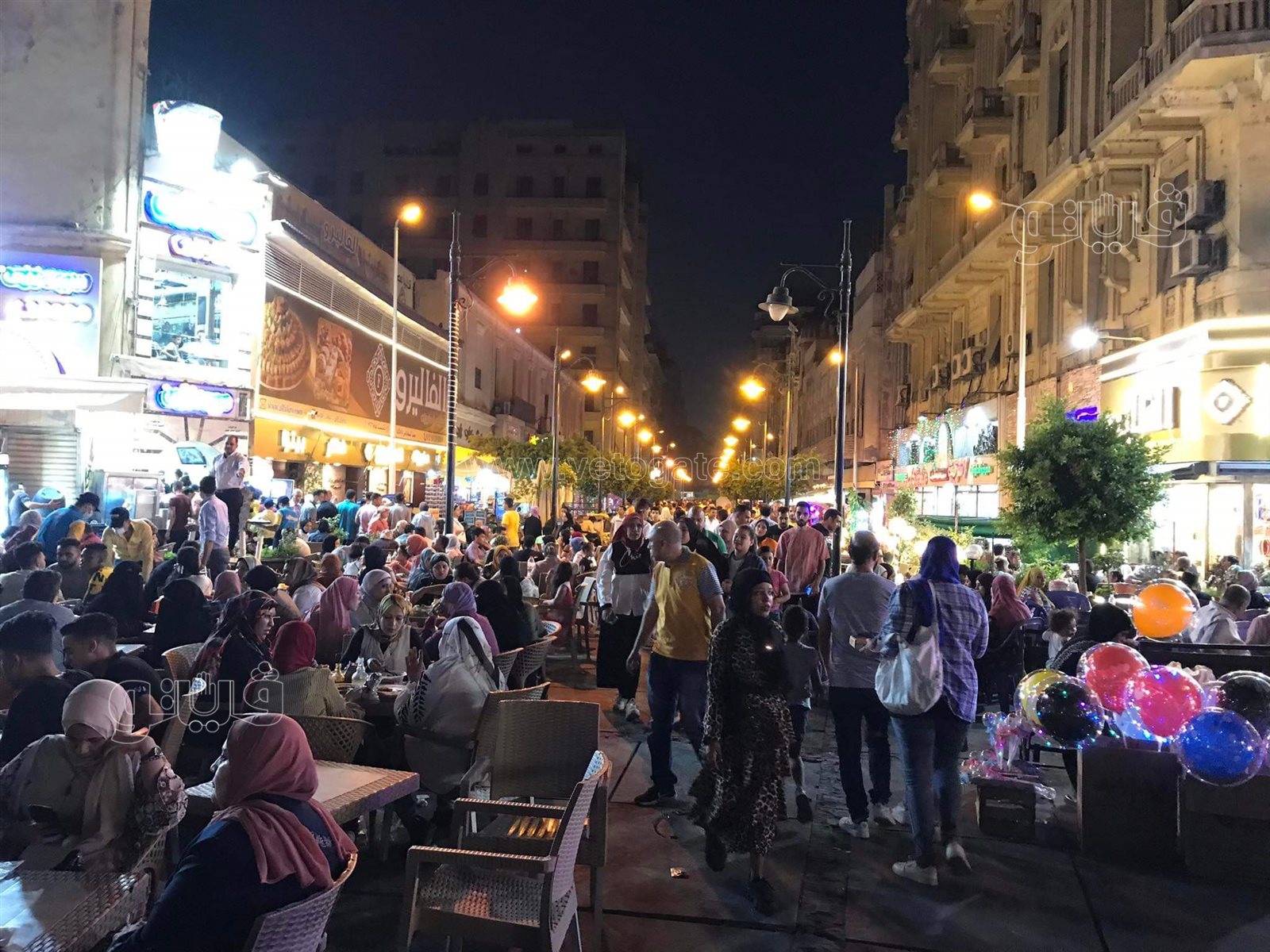 زحام في شوارع وسط البلد خامس أيام إجازة العيد (2)