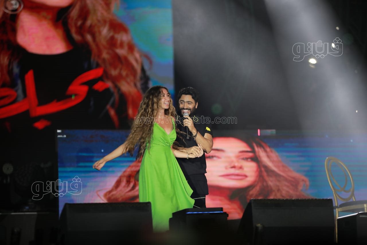  تامر حسني يتالق بحفل جماهيري في إطلاق عشأنجي (4)