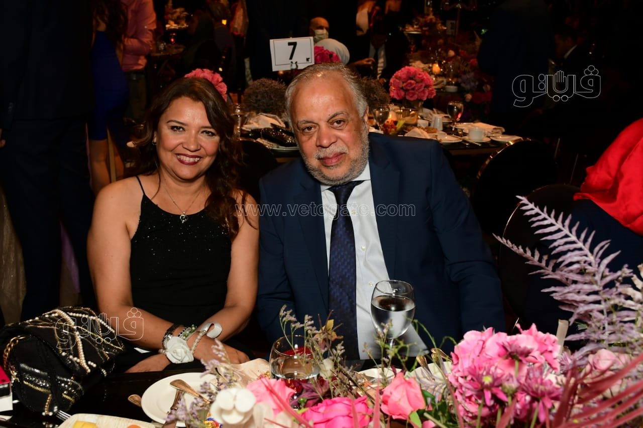 نجوم الفن والمشاهير في زفاف ابنة عصام إمام شقيق الزعيم (9)