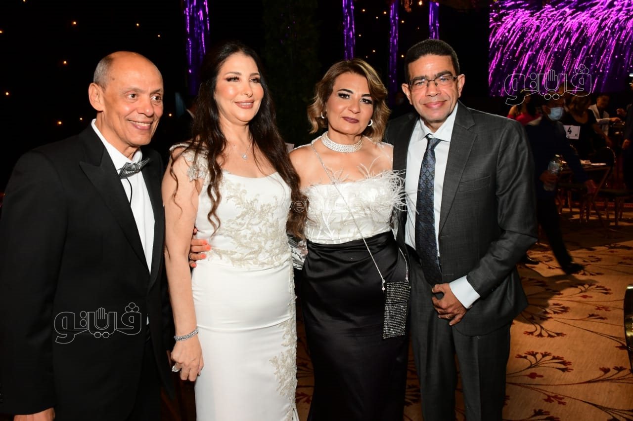 نجوم الفن والمشاهير في زفاف ابنة عصام إمام شقيق الزعيم (62)