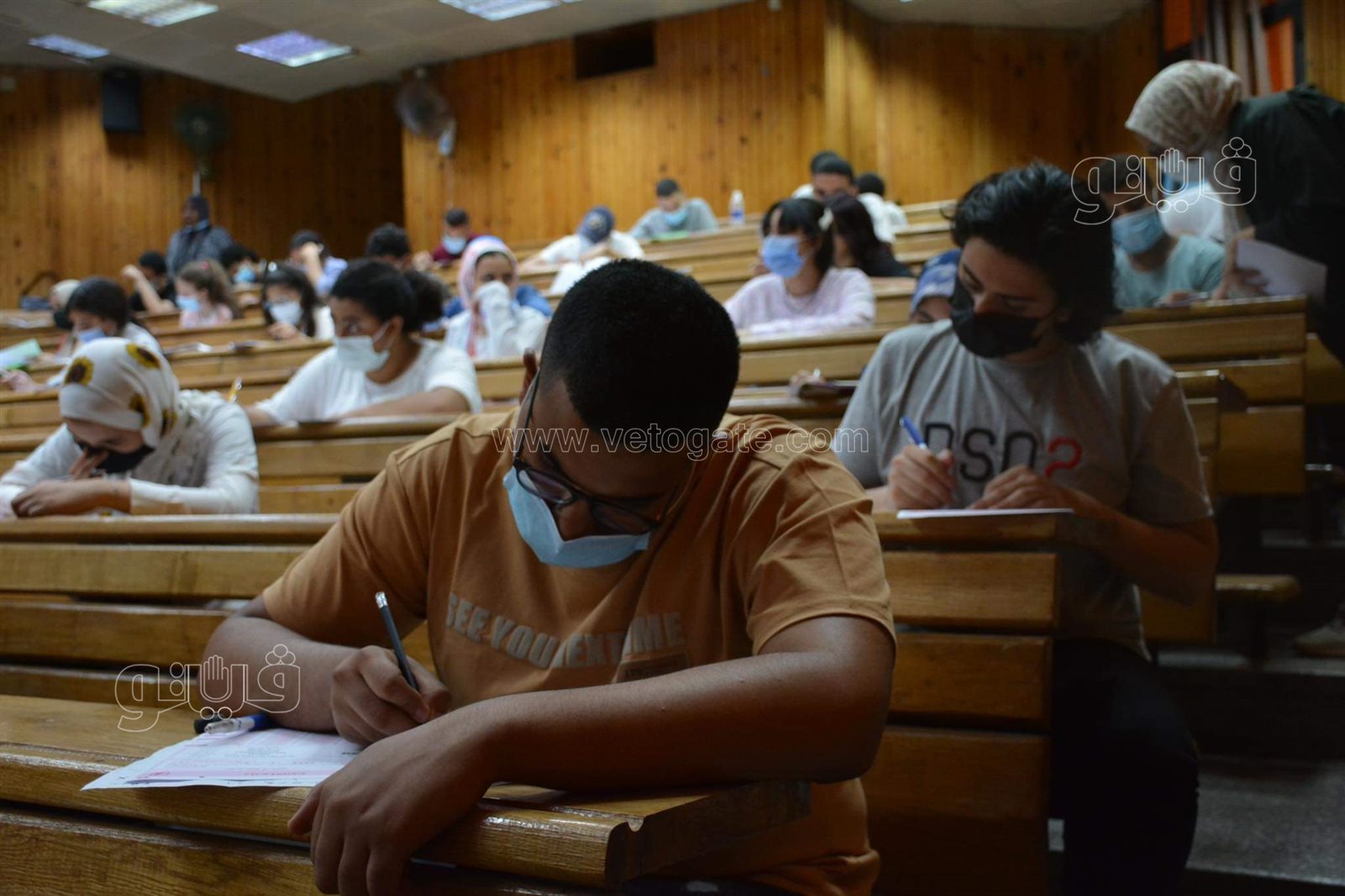 عميد إعلام القاهرة تتفقد امتحان القدرات لطلاب الثانوية (12)