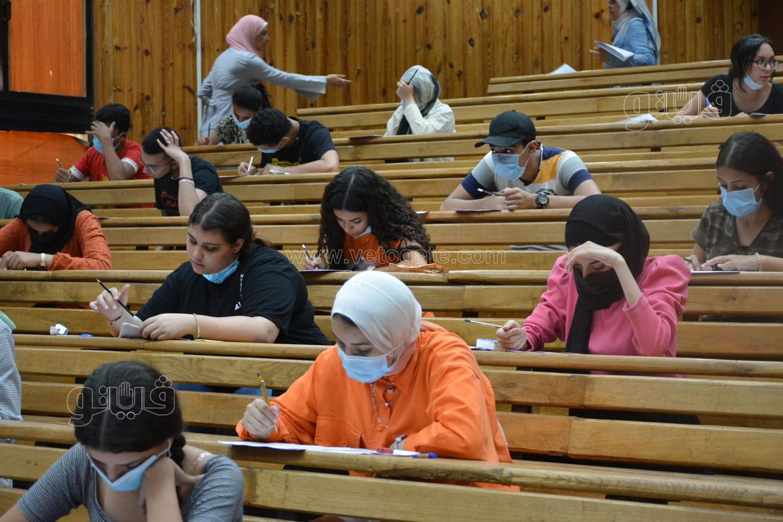 عميد إعلام القاهرة تتفقد امتحان القدرات لطلاب الثانوية (27)