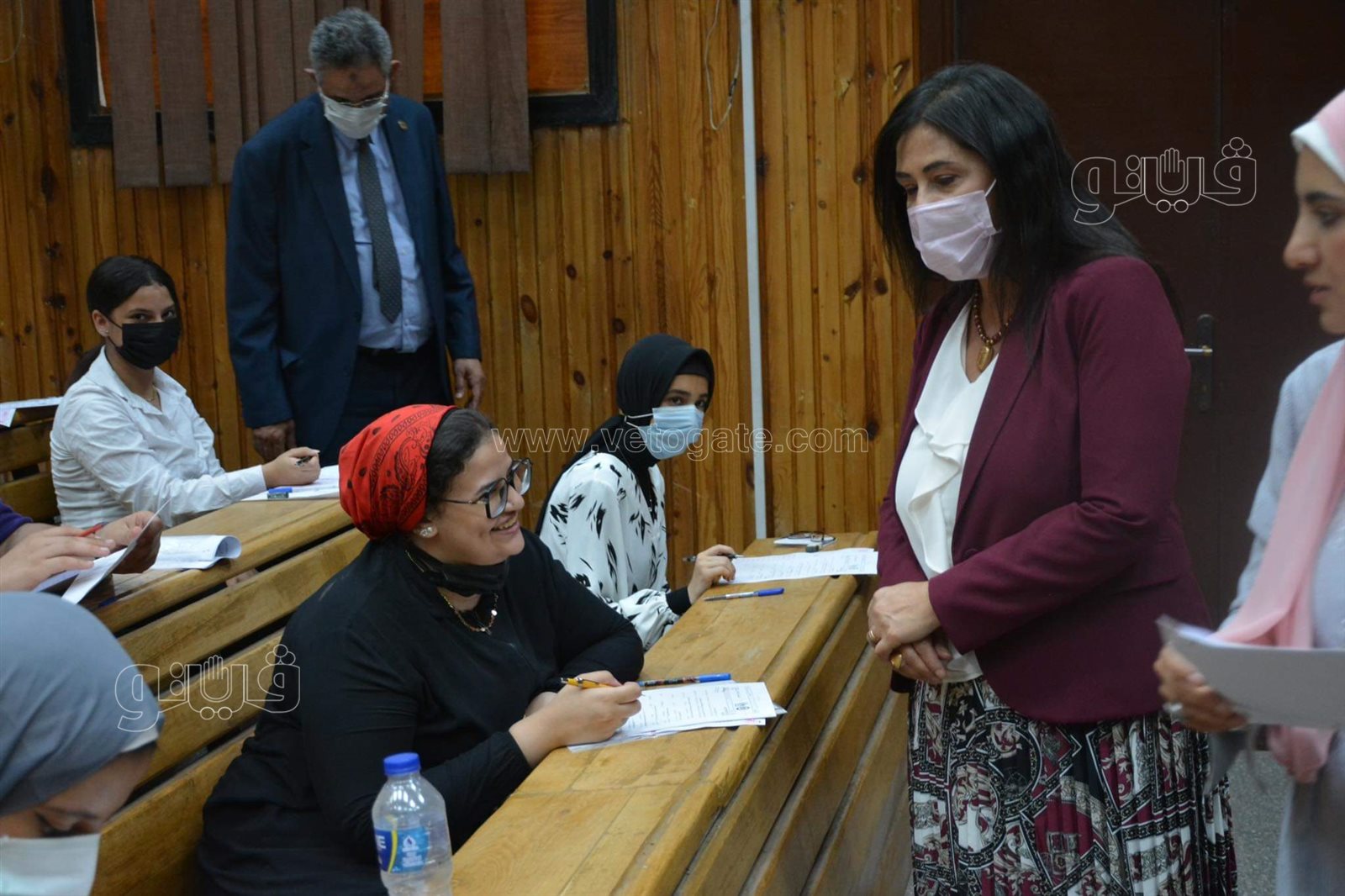 عميد إعلام القاهرة تتفقد امتحان القدرات لطلاب الثانوية (21)