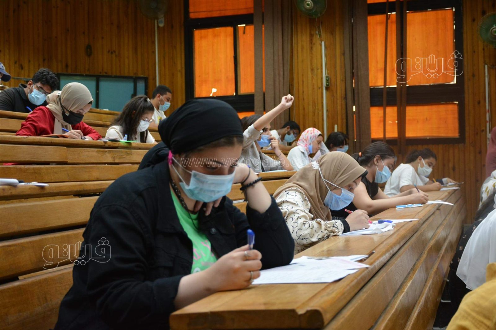 عميد إعلام القاهرة تتفقد امتحان القدرات لطلاب الثانوية (22)