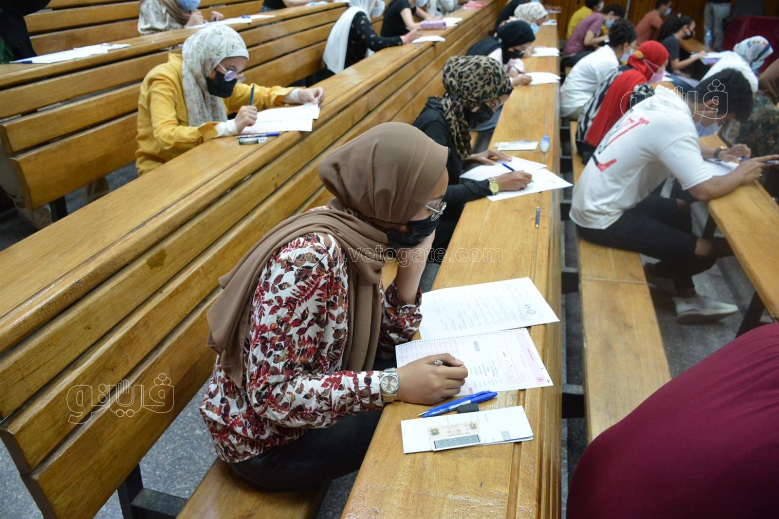 عميد إعلام القاهرة تتفقد امتحان القدرات لطلاب الثانوية (6)