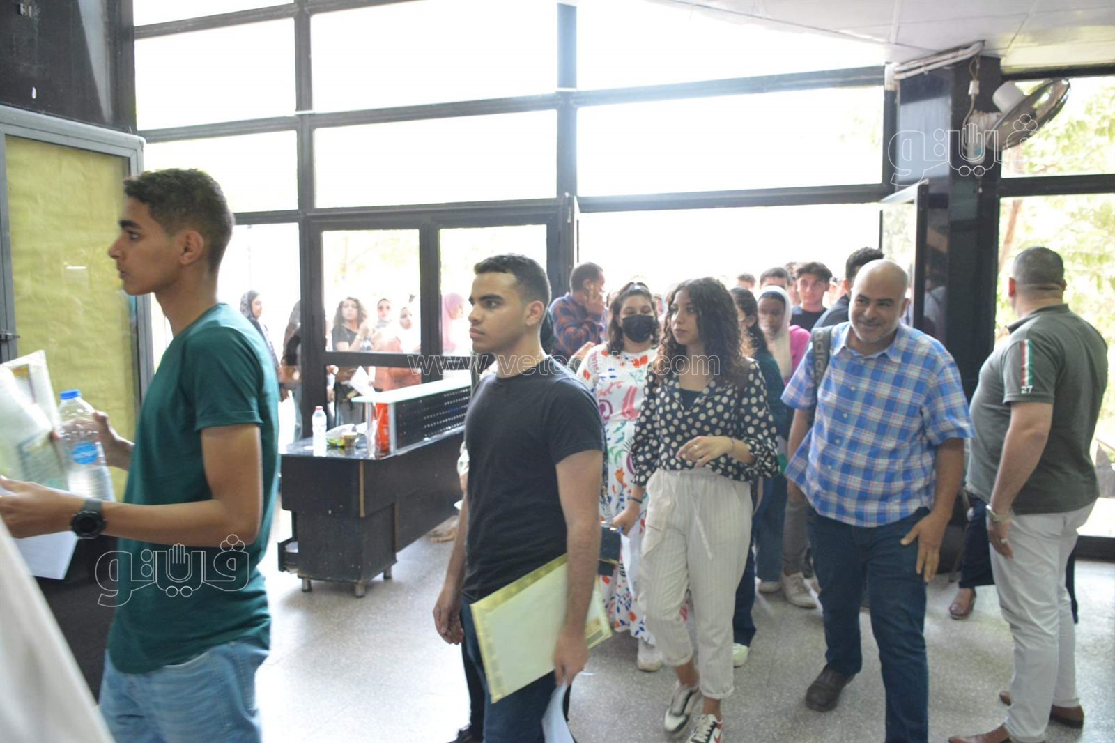لحظة دخول طلاب الثانوية لأداء اختبارات القدرات بإعلام القاهرة (7)