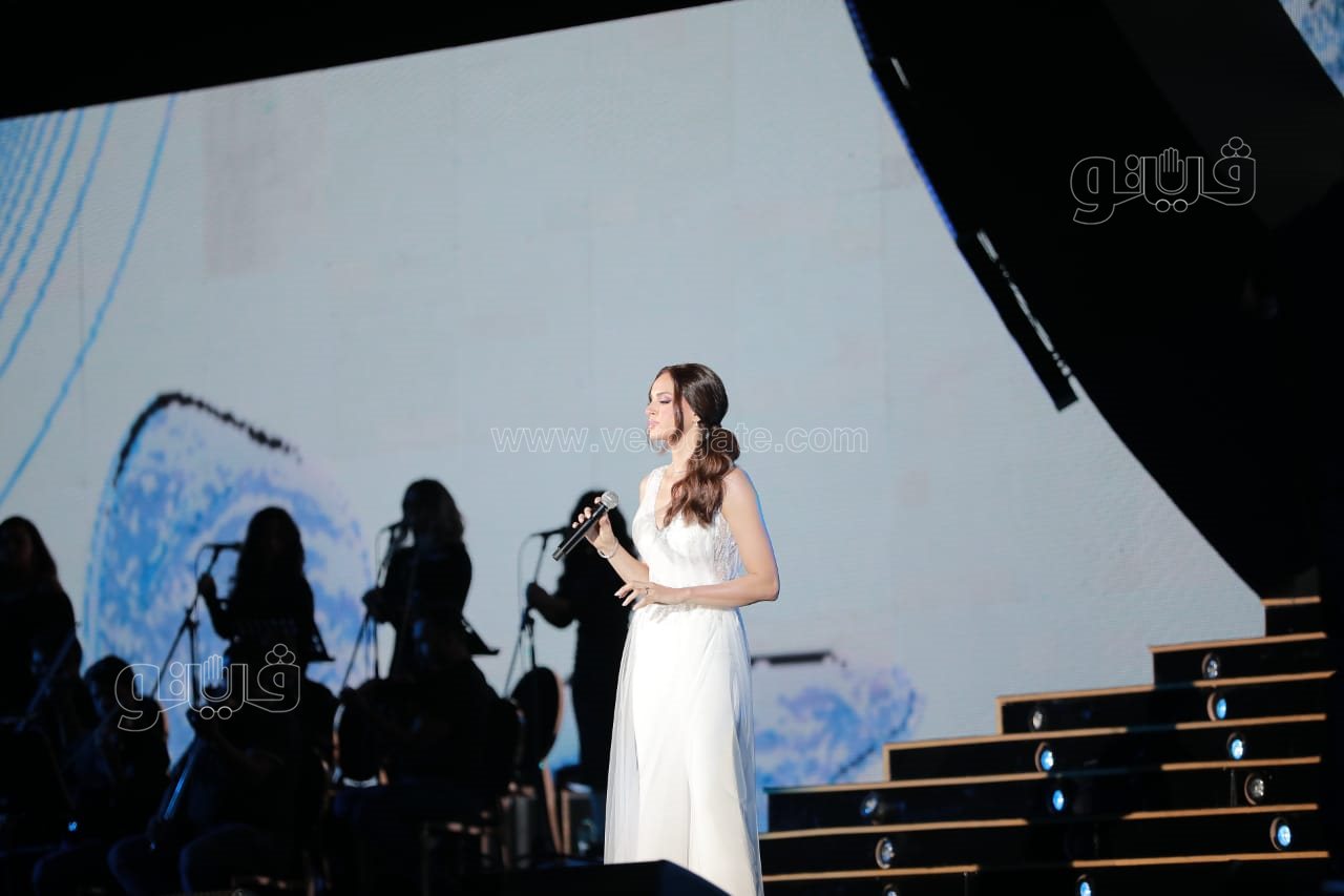  حفل آمال ماهر بالساحل الشمالي (3)