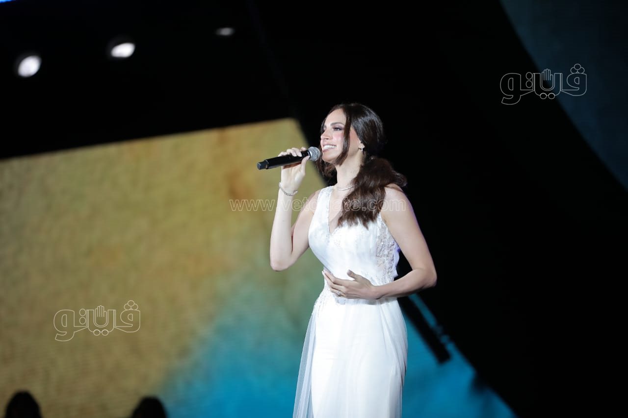  حفل آمال ماهر بالساحل الشمالي (43)
