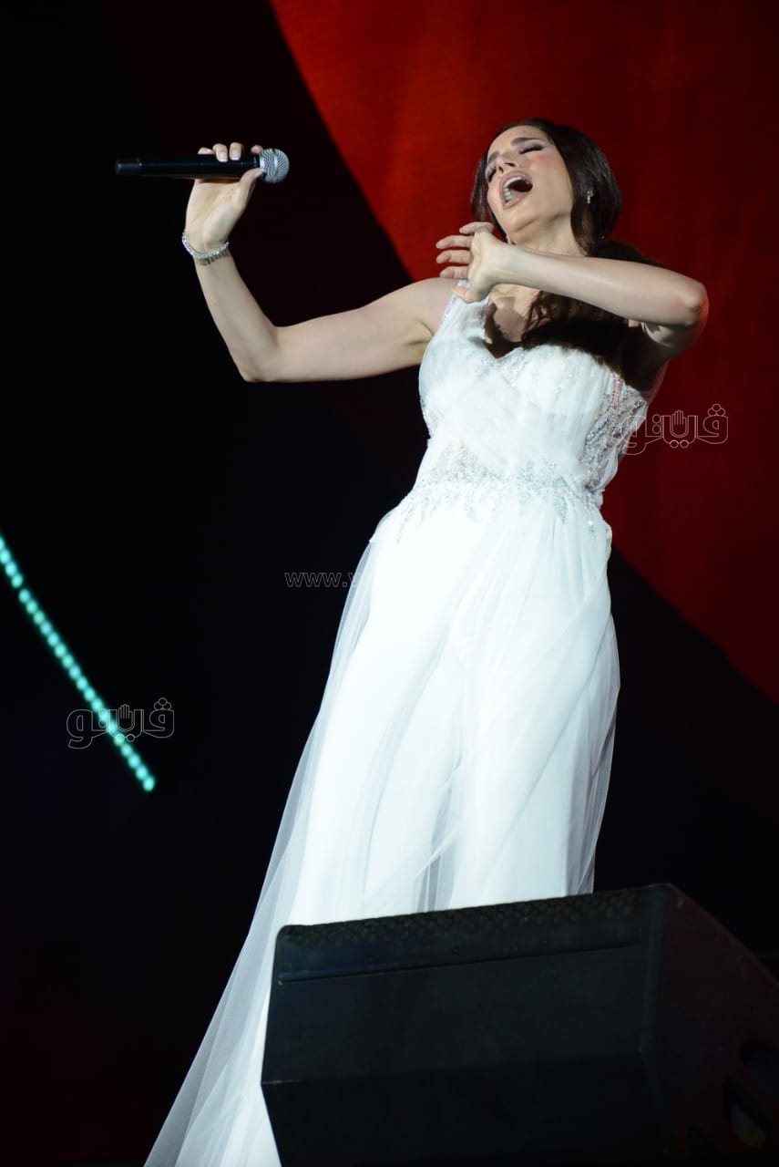  حفل آمال ماهر بالساحل الشمالي (3)