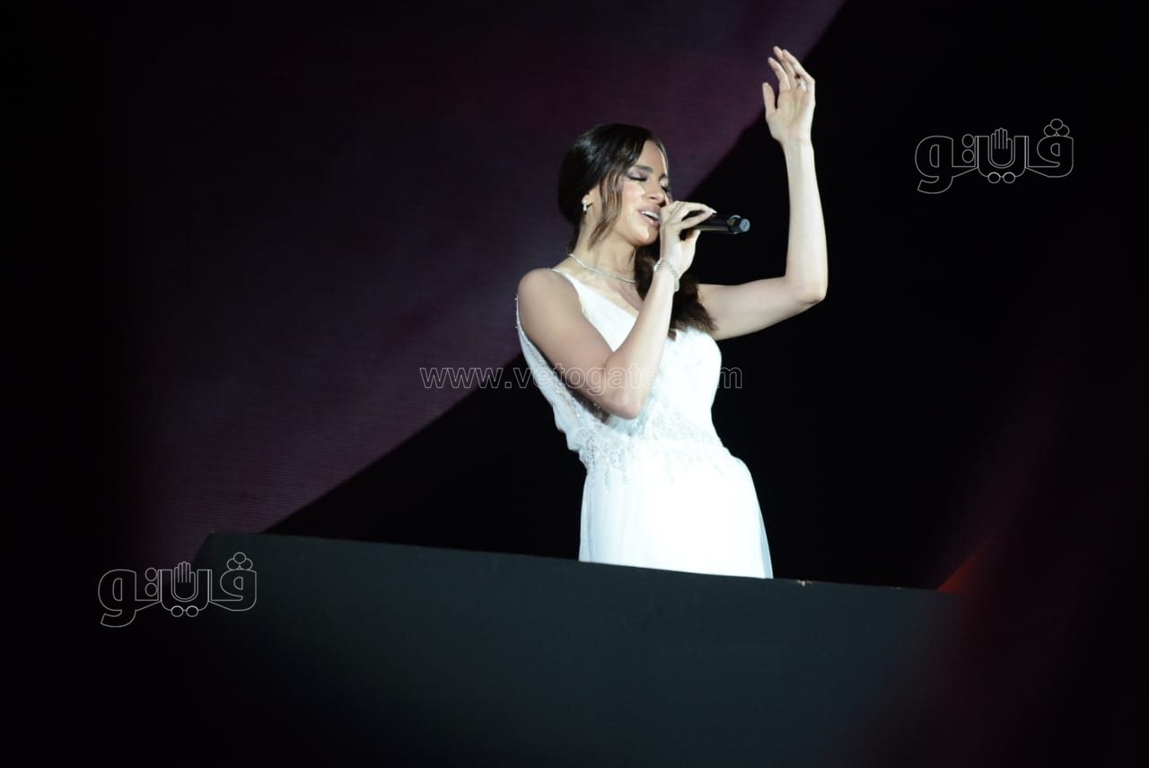  حفل آمال ماهر بالساحل الشمالي (23)