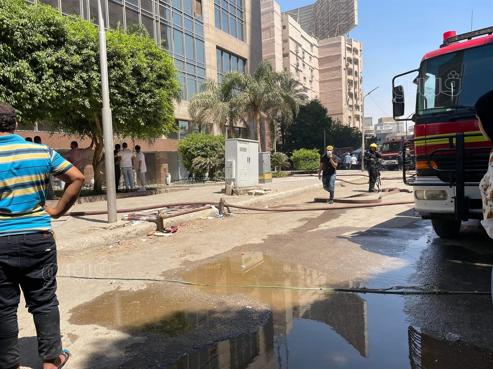 اندلاع حريق في مول هيلتون رمسيس (17)