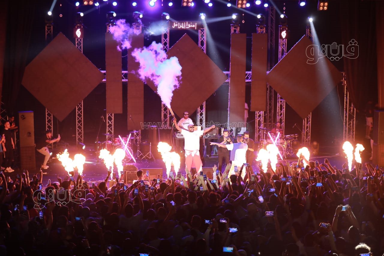 عنبة يلهب أجواء مسرح الزمالك بحفل كامل العدد (18)