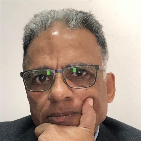 محمد صلاح الزهار 