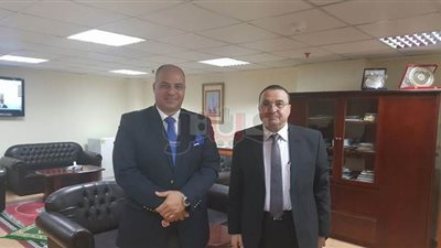 المالية تطالب