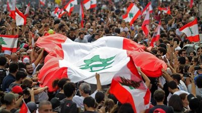 وزيرة الداخلية اللبنانية تدعو المتظاهرين إلى الحفاظ على سلمية الاحتجاجات