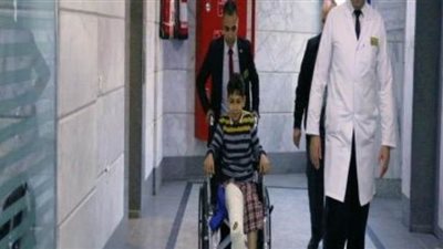 تفاصيل استجابة الداخلية لالتماس أسرة طفل وإجراء عملية جراحية دقيقة بمستشفى الشرطة | صور