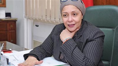 فوز الدكتورة صفية القباني بمقعد نقيب التشكيليين بـ385 صوتا