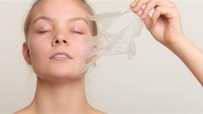 ما التقشير الكيميائي وما فوائده؟.. استشاري جلدية يجيب