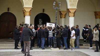 تشييع جنازة والدة حسام داغر في الشيخ زايد| صور