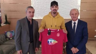 النجم الساحلي يتعاقد مع الجزائري زردوم قبل مواجهة الأهلي