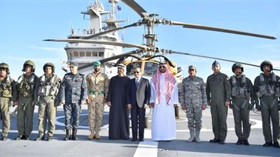 رسائل السيسي لخير أجناد الأرض: تضربون أروع أمثلة البطولة والفداء .. أوصيكم ببذل أقصى الجهد لتطوير قدراتكم القتالية