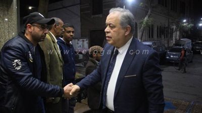 أشرف زكي أول حضور عزاء إبراهيم فرح| فيديو وصور