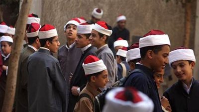 طلاب الشهادتين الابتدائية والإعدادية بالأزهر يستأنفون اليوم امتحانات نصف العام