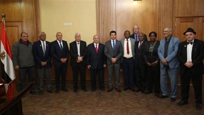 وزير الرياضة يلتقى مجلس إدارة الاتحاد الإفريقي للدراجات | صور