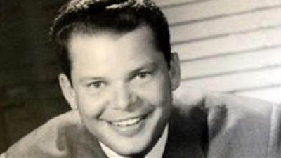 يوسف السباعى يكتب: ليسوا من أبناء مصر