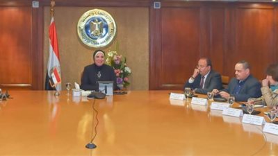 خلال لقائها بمسئولي المكتب الإقليمي للمنظمة.. نيفين جامع تبحث تطورات الشراكة مع 