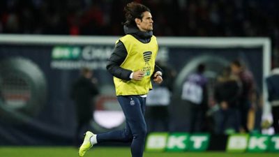 سان جيرمان يرفض عرض أتلتيكو مدريد لضم كافاني