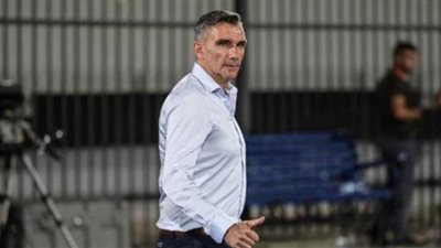 تفاصيل جلسة كارتيرون مع لاعبي الزمالك بمران اليوم